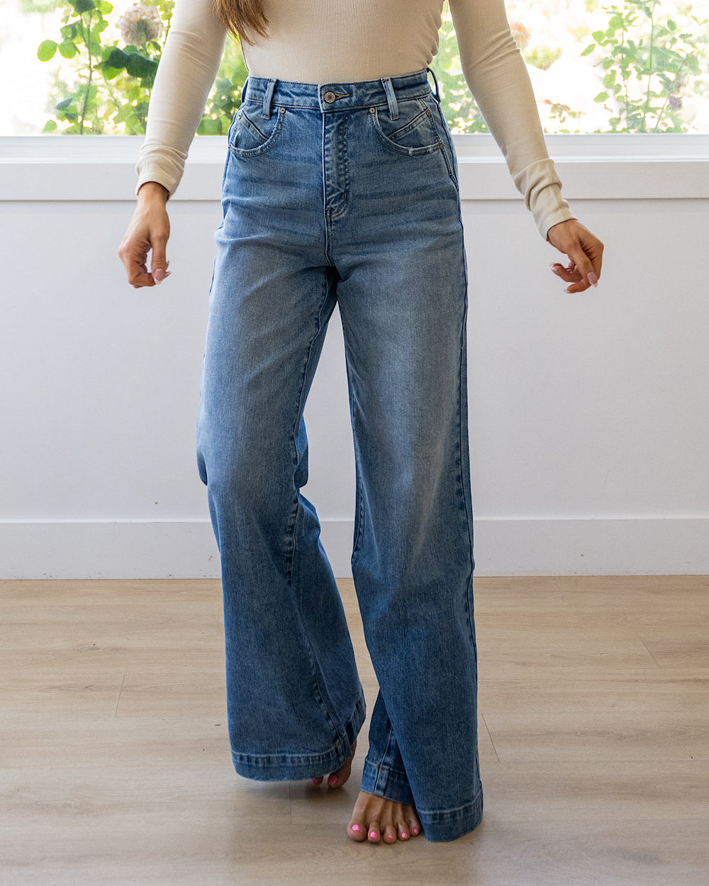 NEW! KanCan Look at You Wide Leg Trouser Jeans KanCan