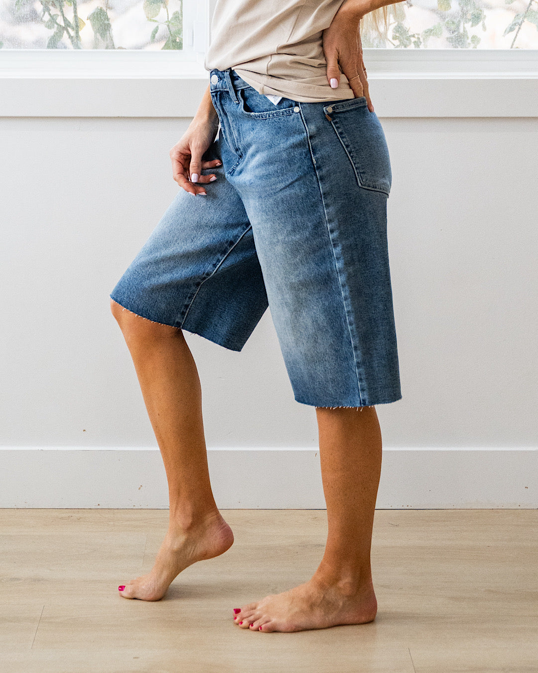 NEW! Judy Blue Junie Rigid Magic Jean Shorts Judy Blue
