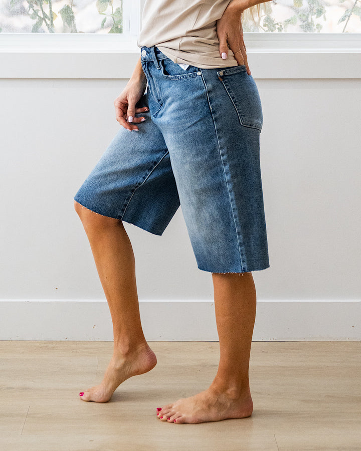 NEW! Judy Blue Junie Rigid Magic Jean Shorts Judy Blue
