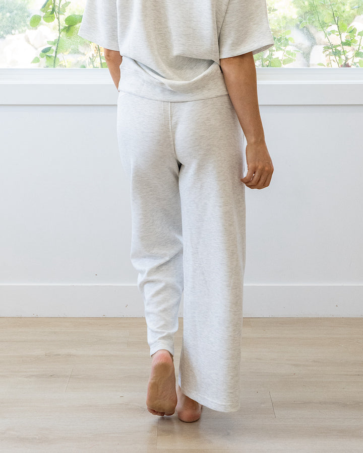 NEW! Kendall Scuba Fabric Wide Leg Pants - Light Heather Gray