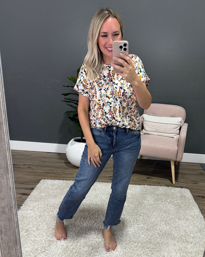 NEW! Kylee Floral Short Sleeve Top Bombom