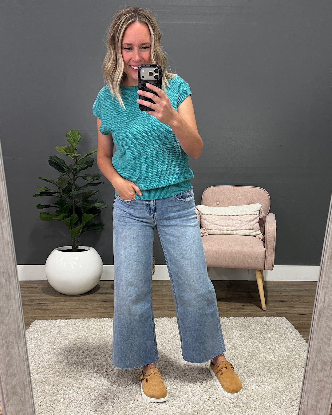 NEW! Vervet Tiff Wide Leg Jeans