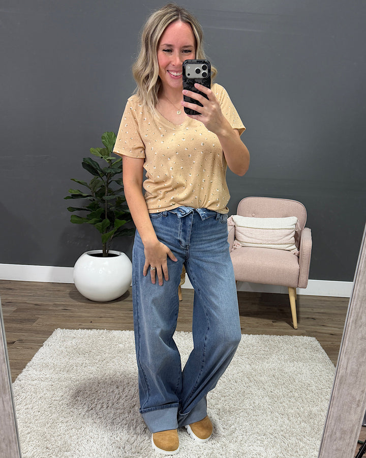 NEW! Skylar Textured Knit Floral Top - Taupe