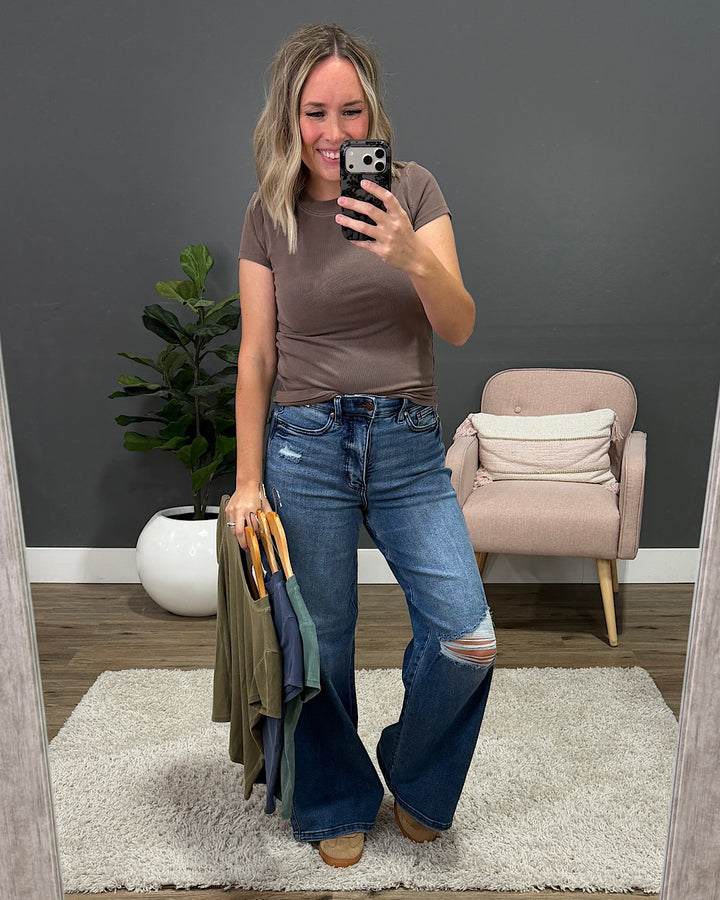 NEW! Cassidy Short Sleeve Ribbed Top - Dark Brown