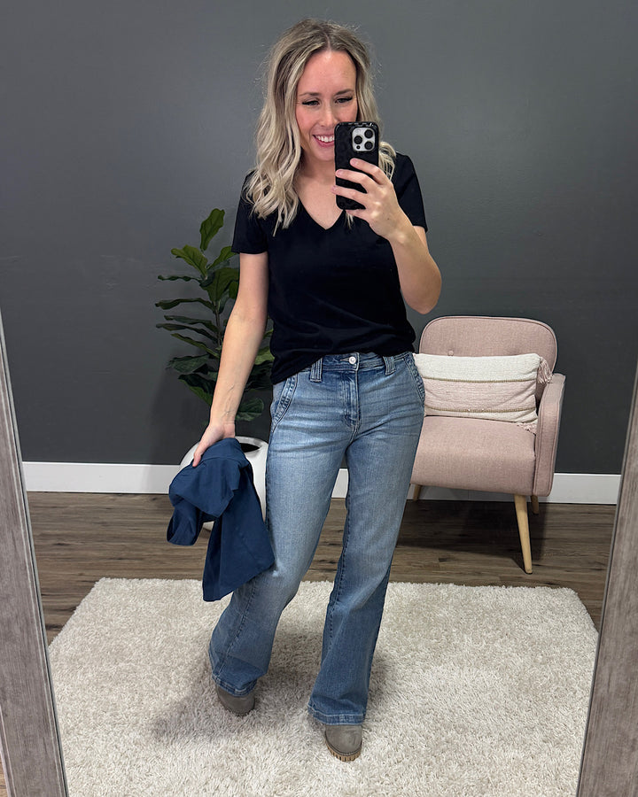 In Plain Sight V Neck Top - Teal