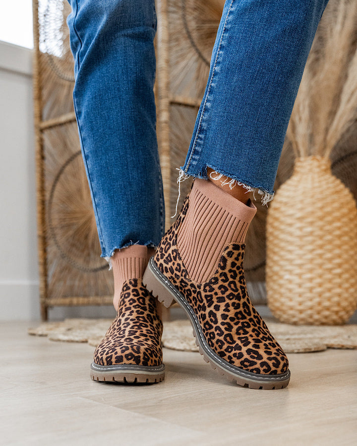 Corkys Cabin Fever Bootie - Tan Leopard