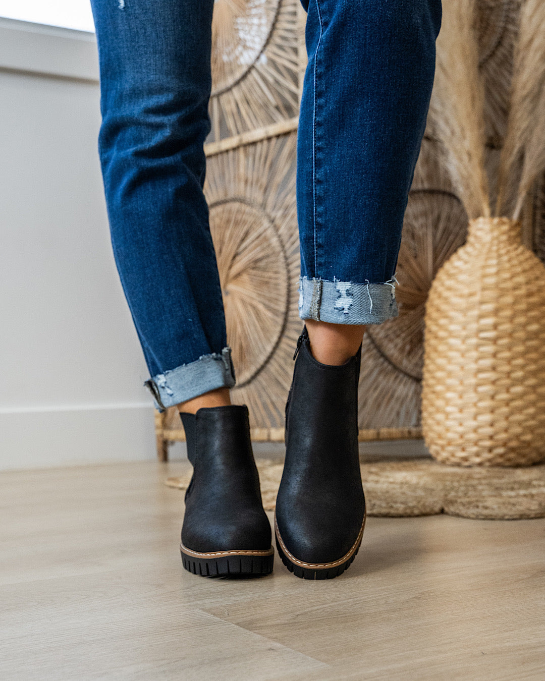 Very G Pasadena Boots - Black