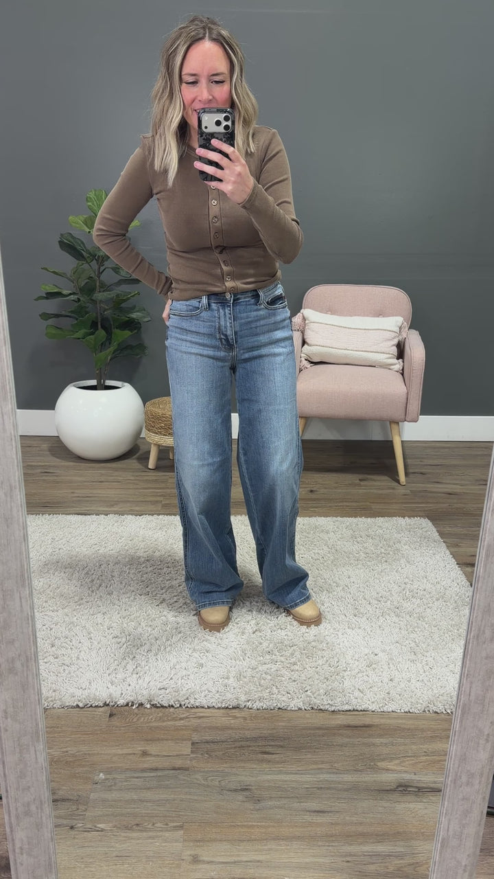 NEW! Judy Blue See You Column Straight Jeans
