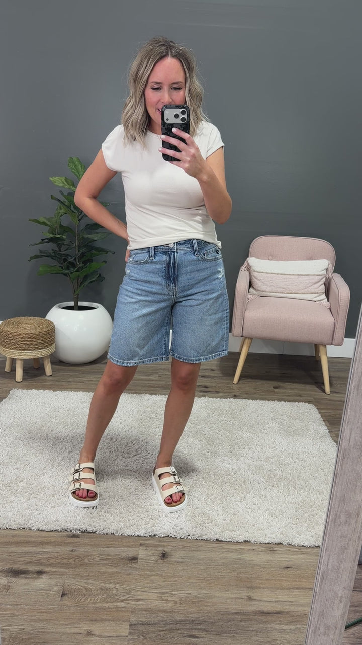 NEW! KanCan No Drama Low Slung Baggy Jean Shorts KanCan