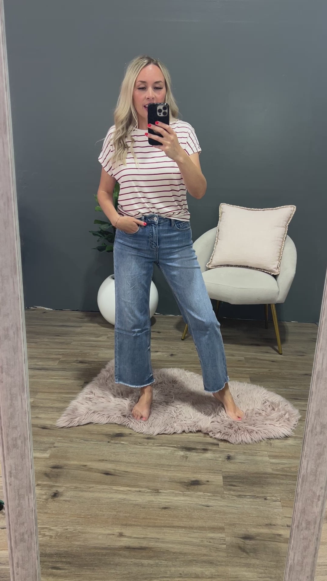 Vervet Dana Non Distressed Wide Leg Crop Jeans Vervet