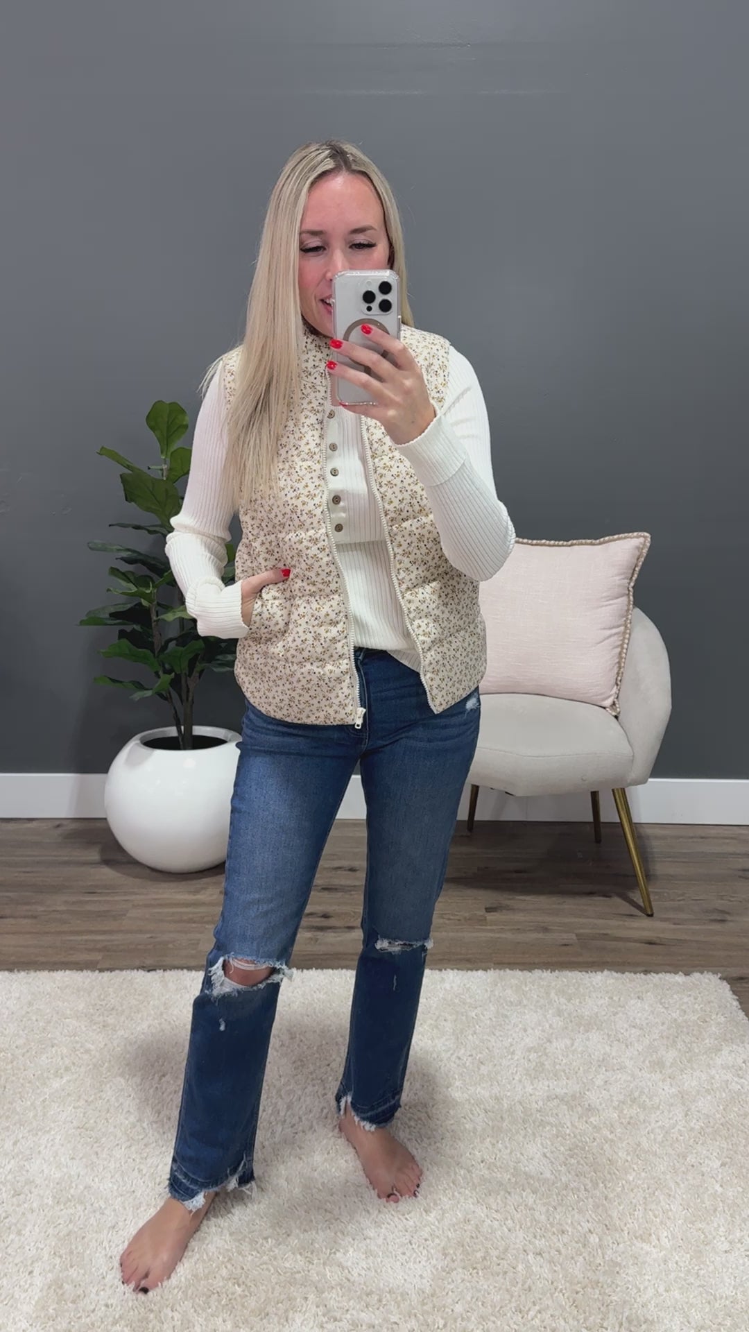 Londyn Ivory Floral Quilted Vest Staccato