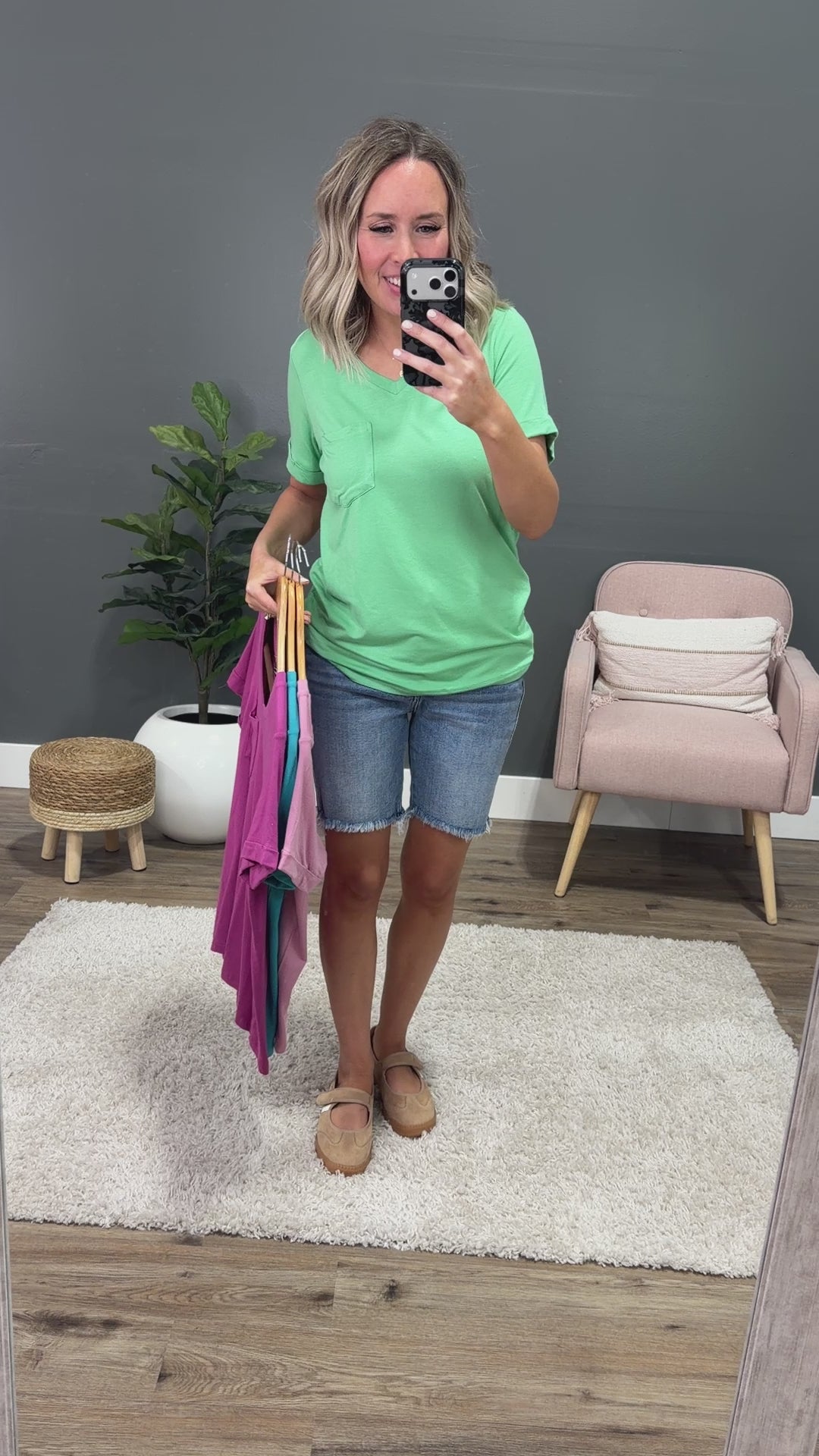 NEW! Step Right Out V Neck Pocket Top - Rose