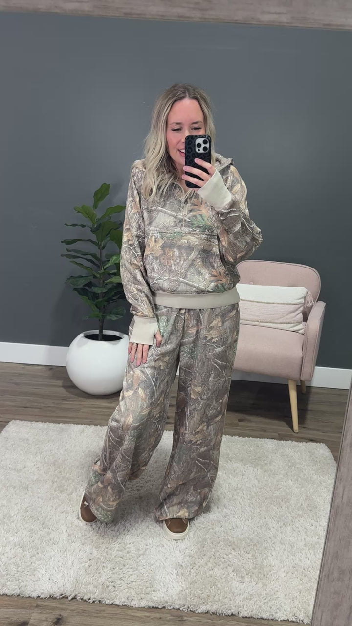 NEW! Easy Does Half Zip It Pullover - Camo Blakely