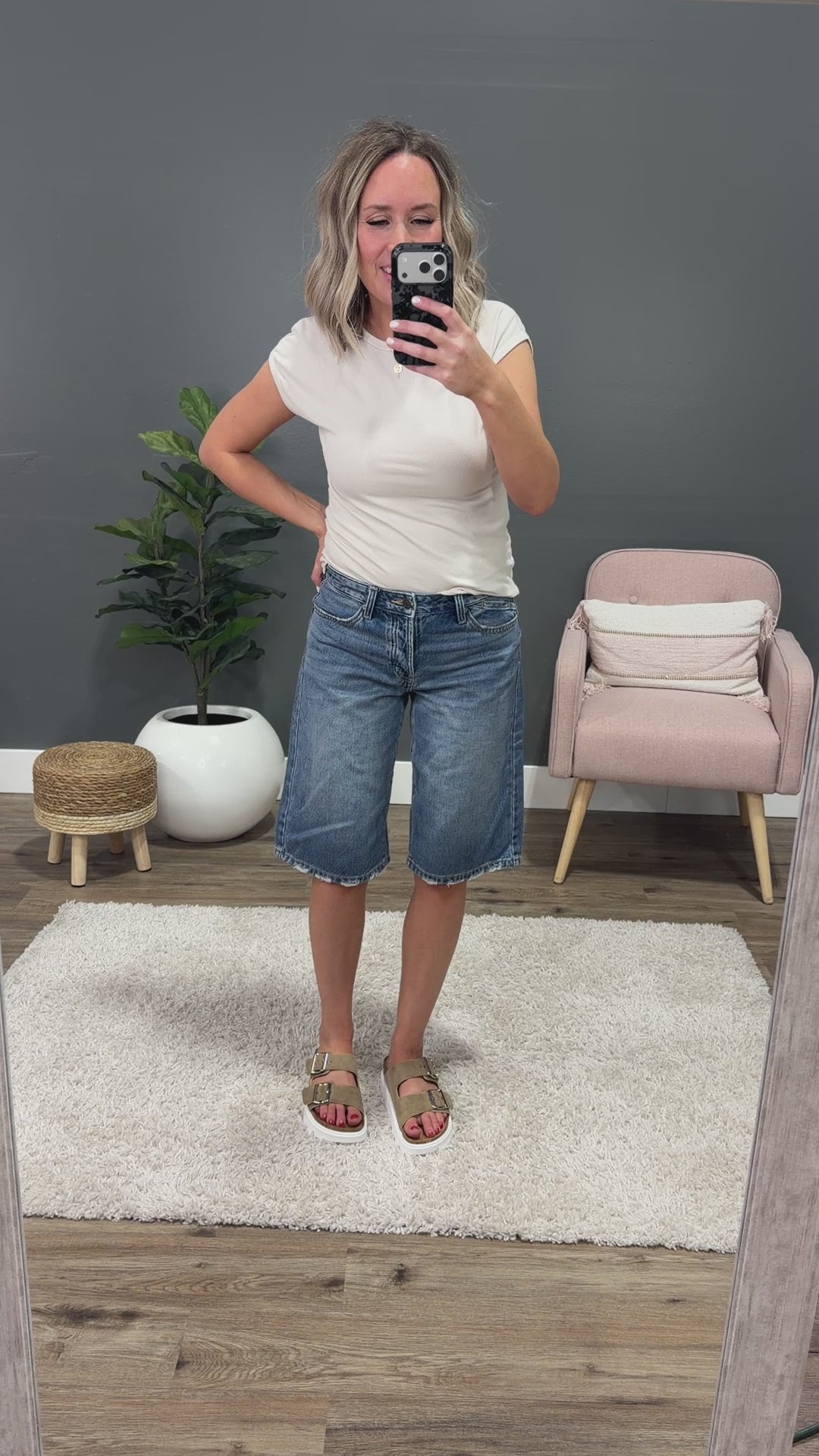 NEW! KanCan Penelope Slung Baggy Jean Shorts KanCan