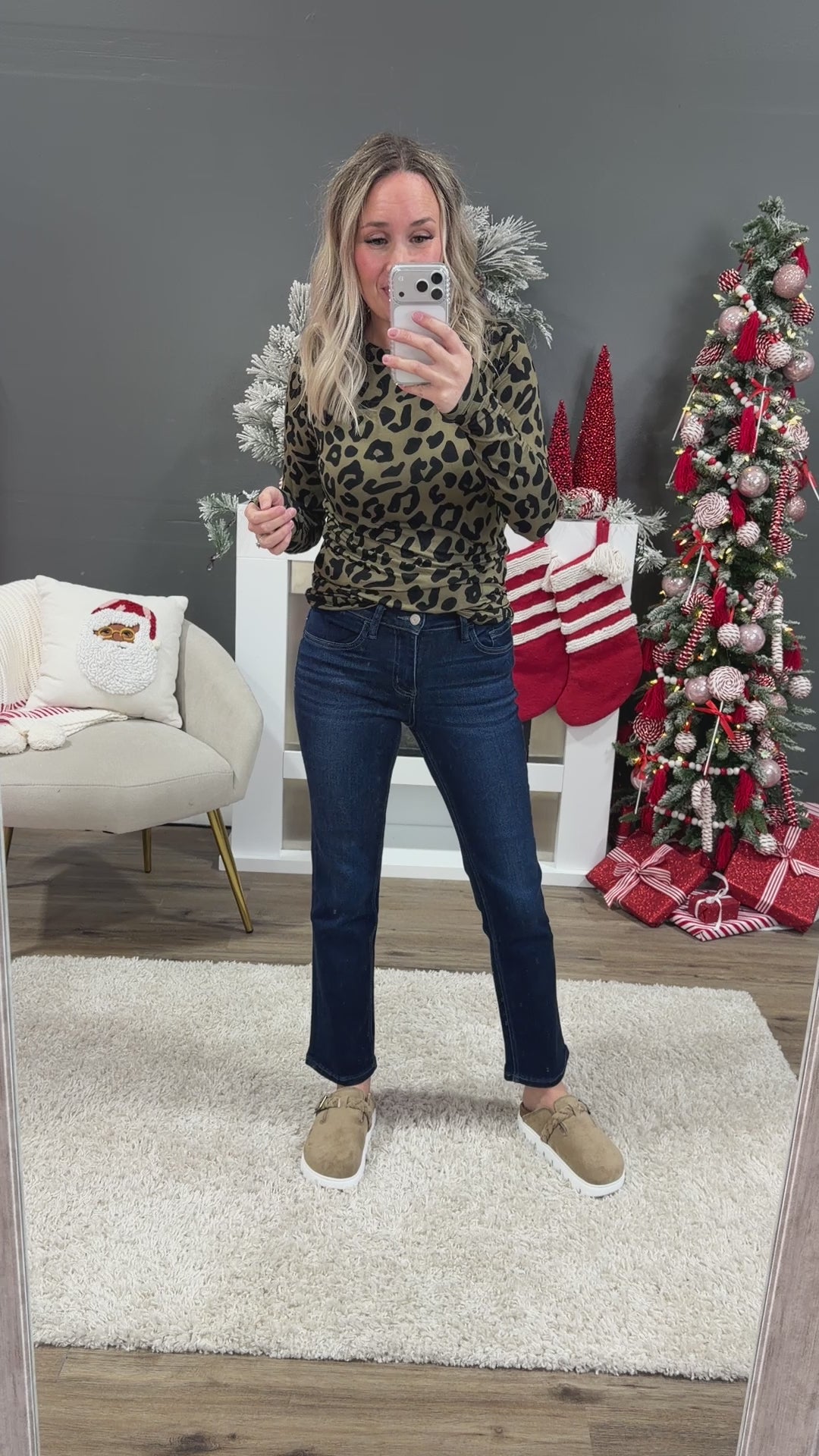 NEW! Vervet That Was Close Non Distressed Straight Jeans