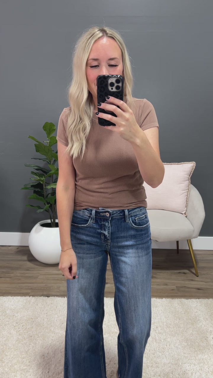 Cassidy Short Sleeve Ribbed Top - Toffee Brown Be Cool
