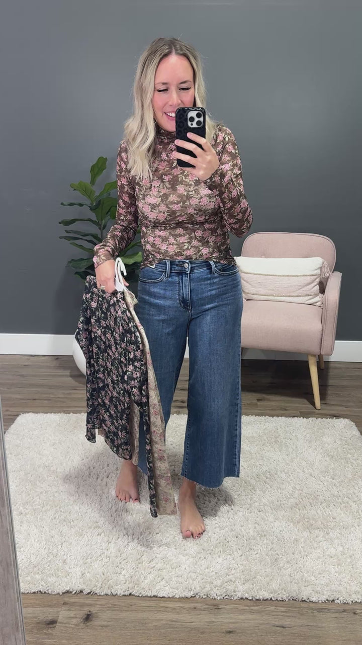 NEW! Gemma Long Sleeve Lace Top - Black Floral Very J